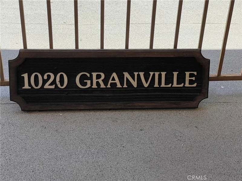 1020 Granville Avenue 201, Los Angeles, CA 90049
