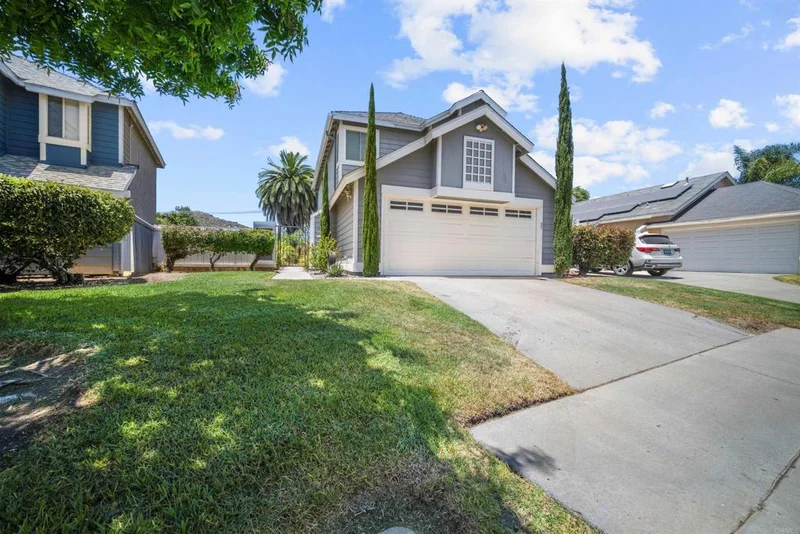 10250 New Bedford Ct, Lakeside, CA 92040