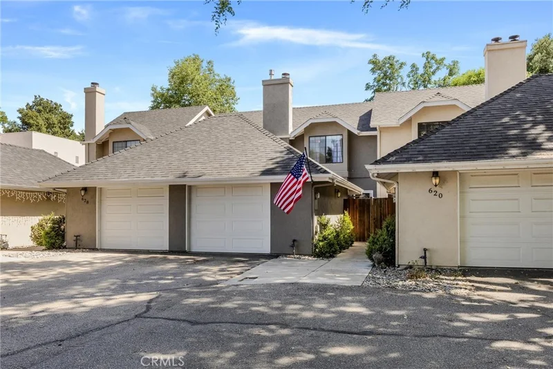 624 4th Street, Paso Robles, CA 93446