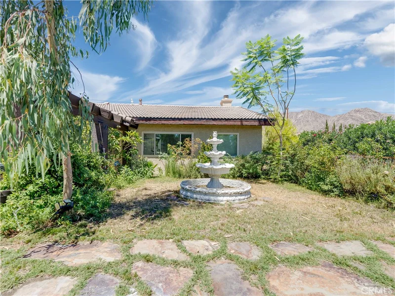 52307 Avenida Vallejo, La Quinta, CA 92253