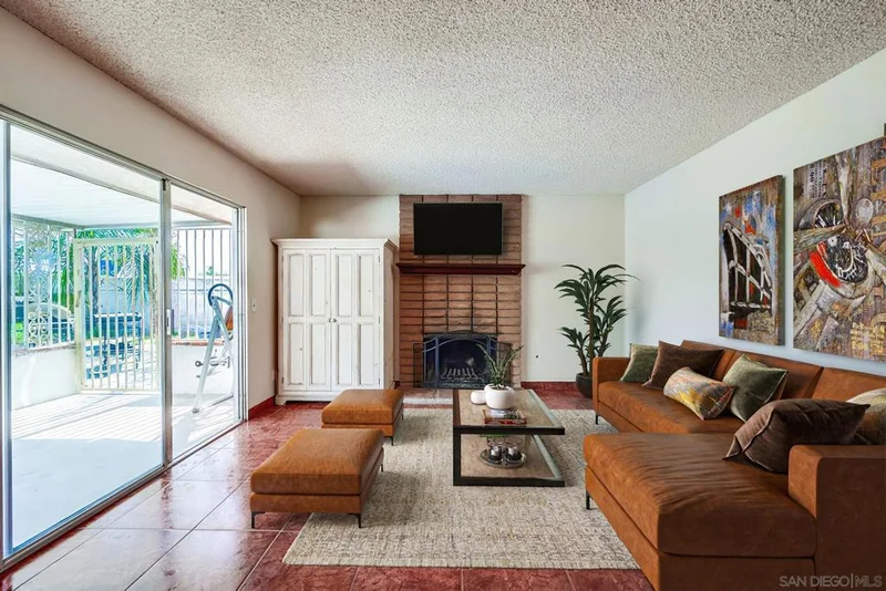 41032 Whittier Ave, Hemet, CA 92544