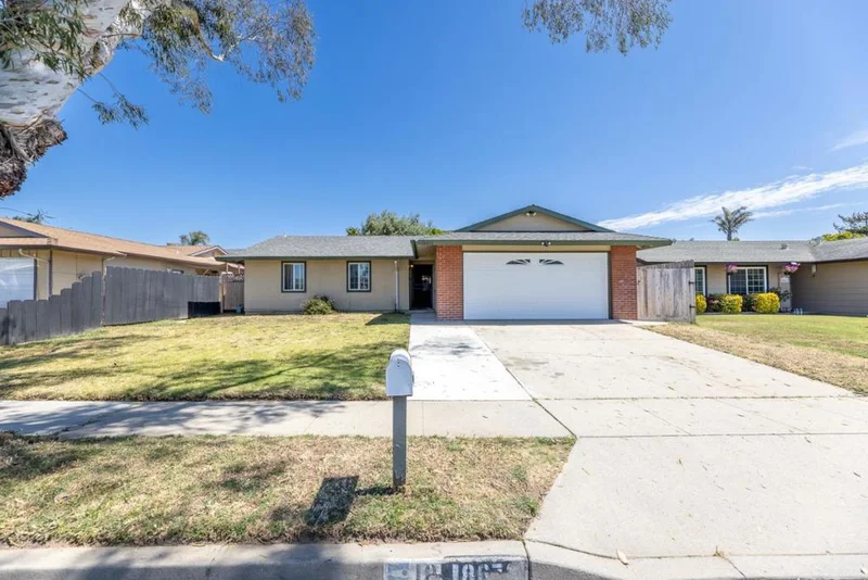 18673 Cleveland Avenue, Salinas, CA 93906