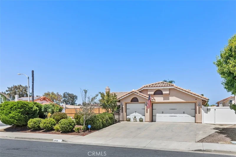 25406 Birchtree Drive, Murrieta, CA 92563