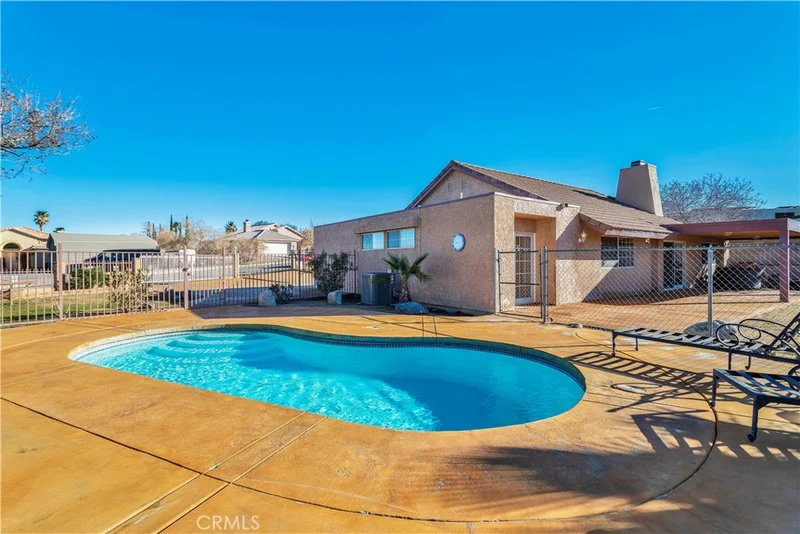 8552 Taft Court, Yucca Valley, CA 92284