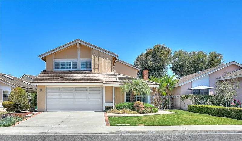 27 Redhawk, Irvine, CA 92604
