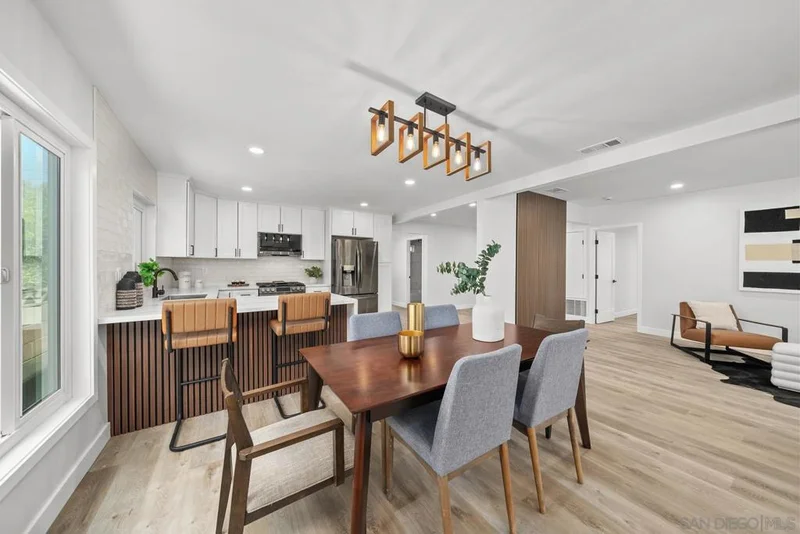430 E 6th Ave, Escondido, CA 92025