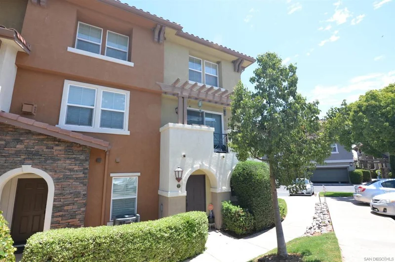 186 Via Montisi, Santee, CA 92071