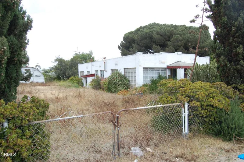 555 E Stroube Street, Oxnard, CA 93036