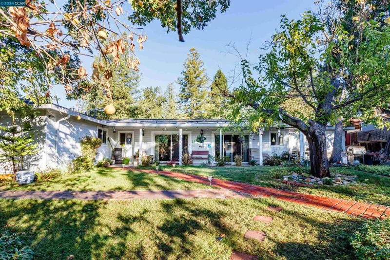1024 Mountain View Blvd, Walnut Creek, CA 94596