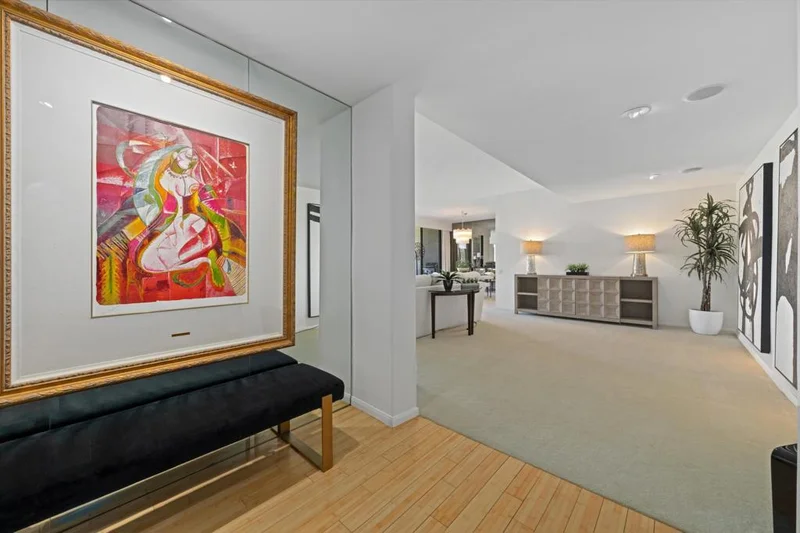 910 Island Drive 309, Rancho Mirage, CA 92270