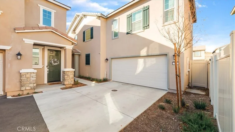 908 Maya Crossing, Lake Elsinore, CA 92530