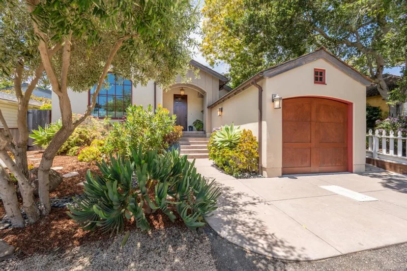 0 Mission 2 NW Of 11th Street, Carmel, CA 93921