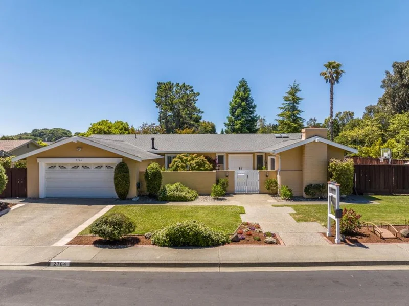 2764 Waltham Cross Street, Belmont, CA 94002