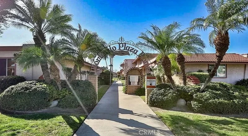 10125 Montecito Plaza, Garden Grove, CA 92840