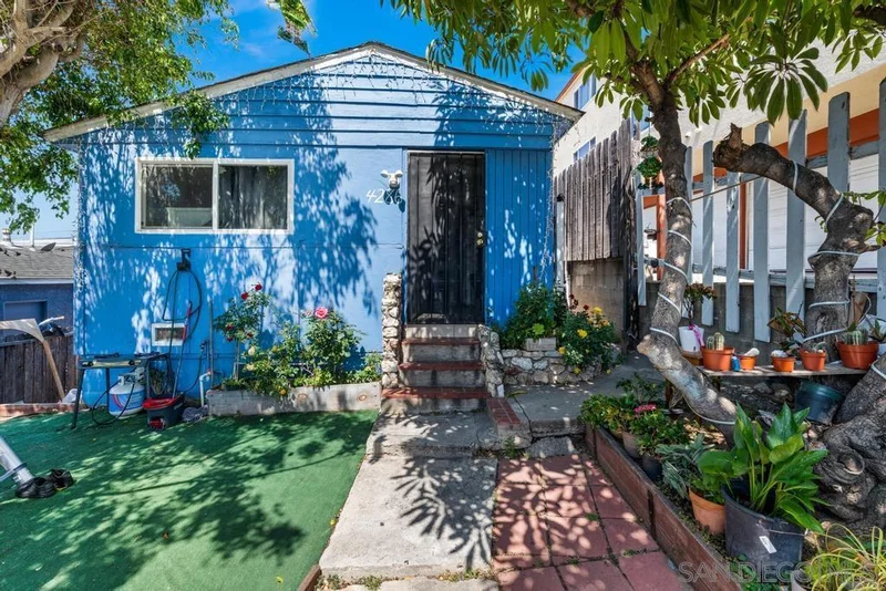 4286 51st St, San Diego, CA 92115