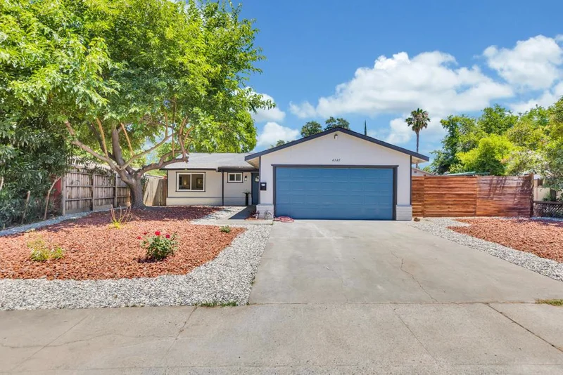 4340 Bollenbacher Avenue, Sacramento, CA 95838