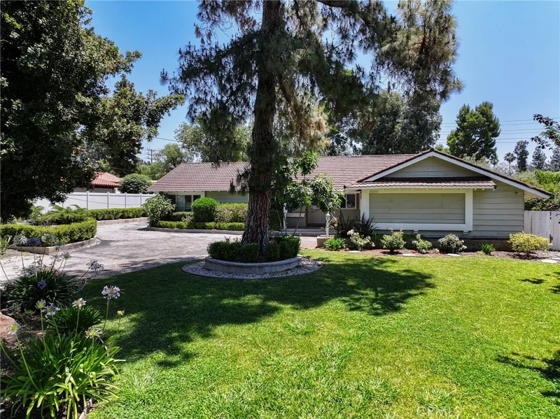10210 Crebs Avenue, Northridge, CA 91324