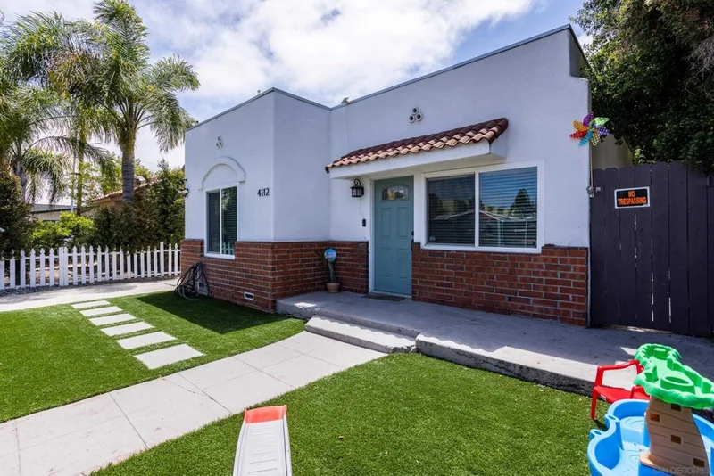 4112 39th St, San Diego, CA 92105