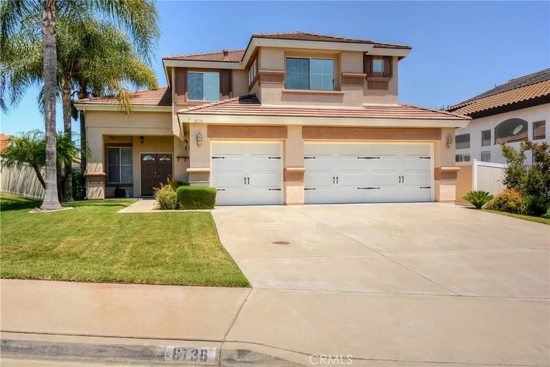 8736 Medford Street, Riverside, CA 92508