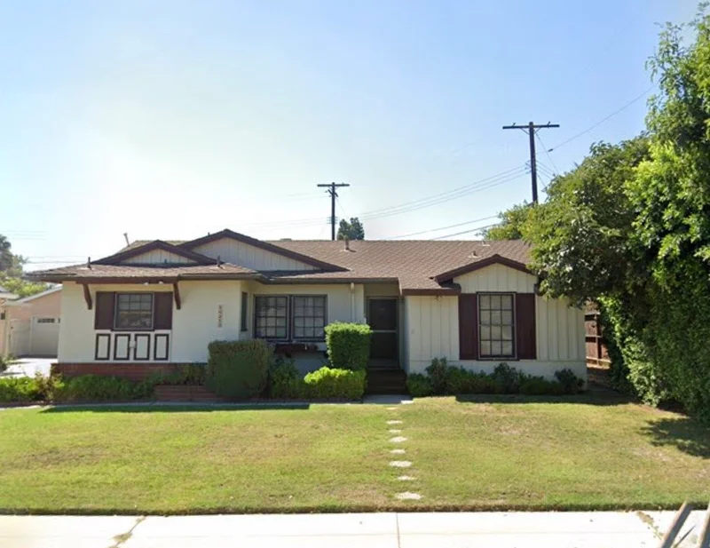 10215 Odessa Avenue, North Hills, CA 91343
