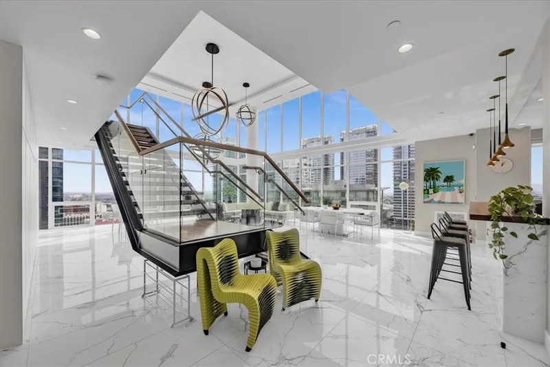 1050 S Grand Avenue Ph1, Los Angeles, CA 90015