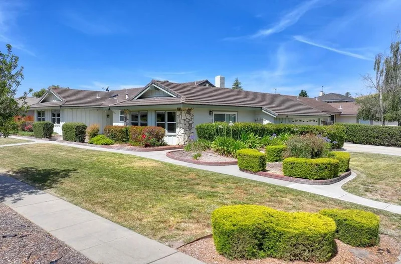 22697 Coleta Drive, Salinas, CA 93908