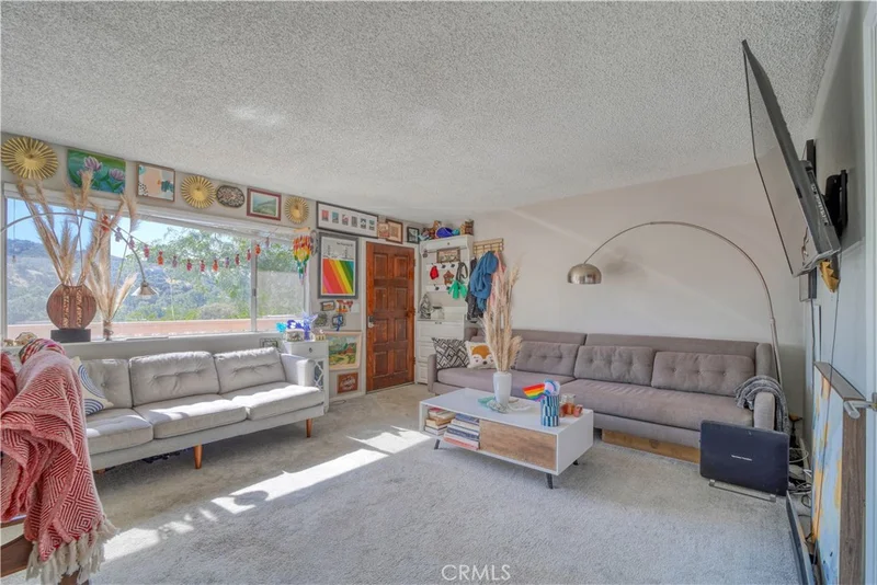 5580 Traffic Way 6, Atascadero, CA 93422