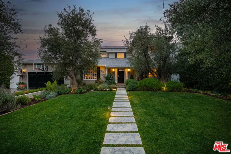 11538 Chiquita Street, Studio City, CA 91604