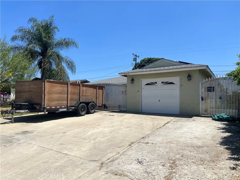18634 E Petunia Street, Azusa, CA 91702
