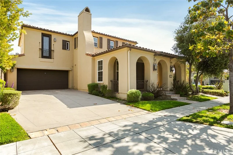 2280 Root Street, Fullerton, CA 92833