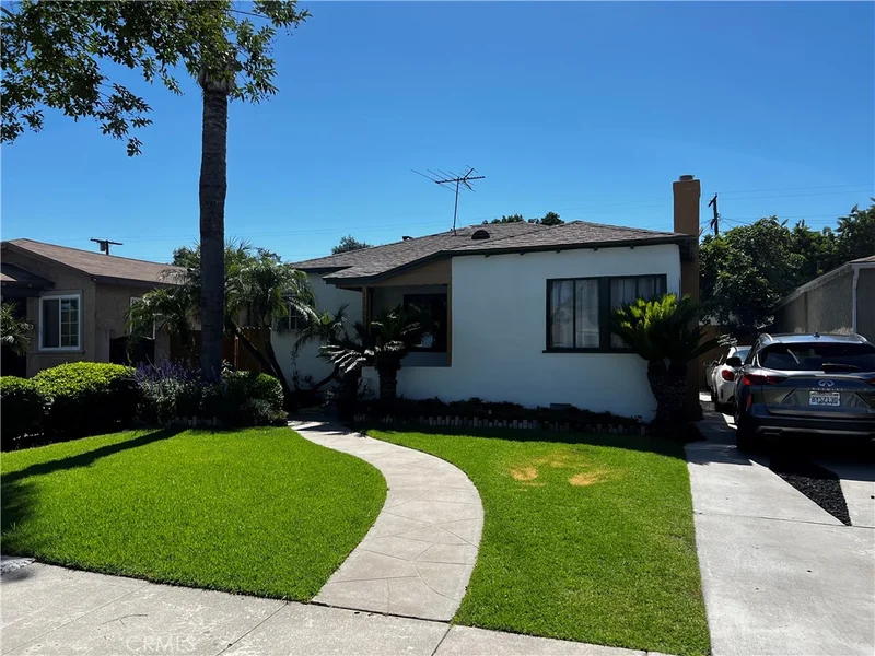 10009 Rosewood Avenue, South Gate, CA 90280