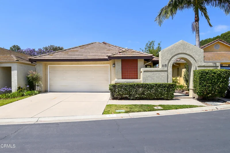 113 La Veta Drive, Camarillo, CA 93012