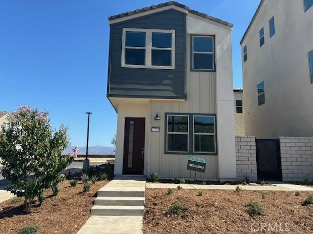 27359 Hyland Court, Valencia, CA 91381