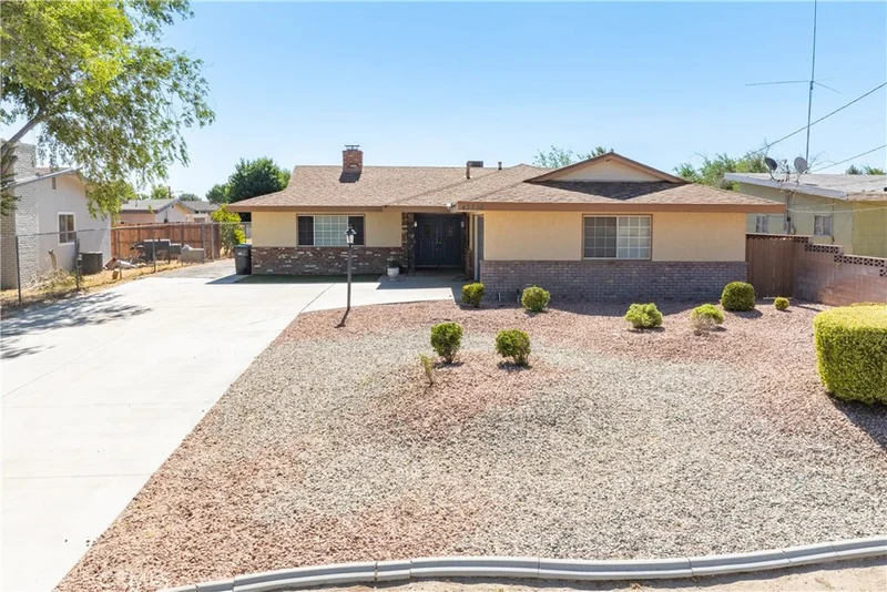 43350 18th Street W, Lancaster, CA 93534