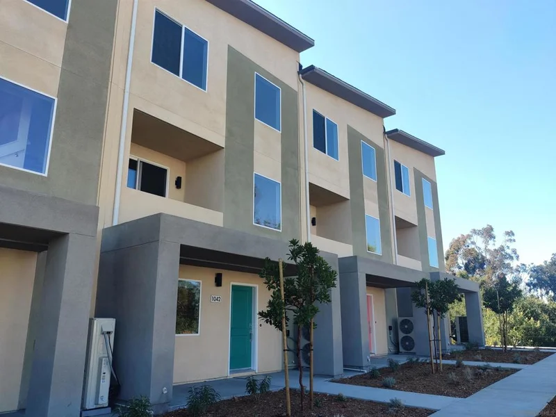 1042 Cooper Place, San Diego, CA 92102