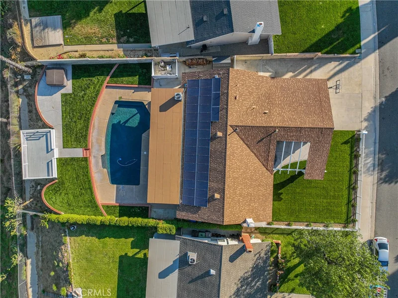 27440 Garza Drive, Saugus, CA 91350