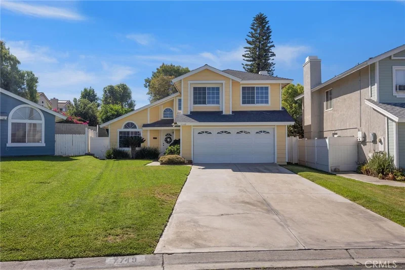 7749 Newcastle Court, Highland, CA 92346
