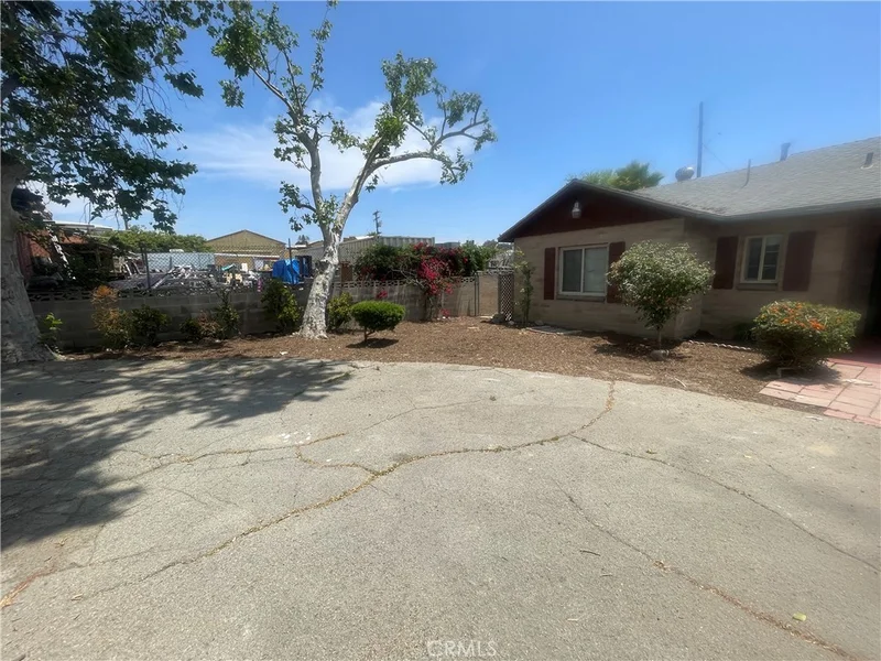 4255 3rd Street, Montclair, CA 91763