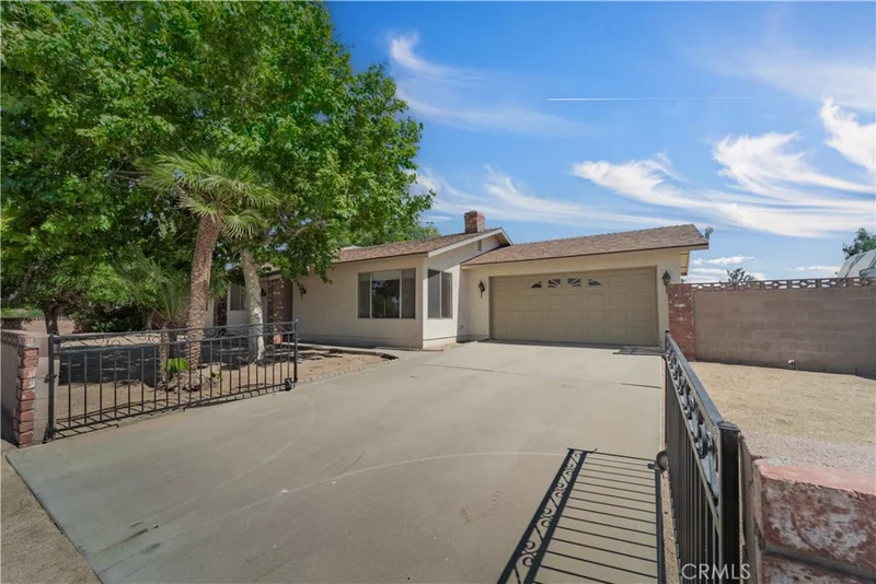 3004 W Avenue L4, Lancaster, CA 93536