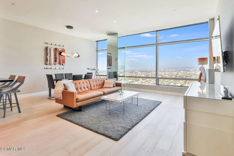 900 W Olympic Boulevard 34D, Los Angeles, CA 90015