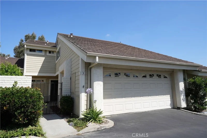 3 Clover 28, Irvine, CA 92604