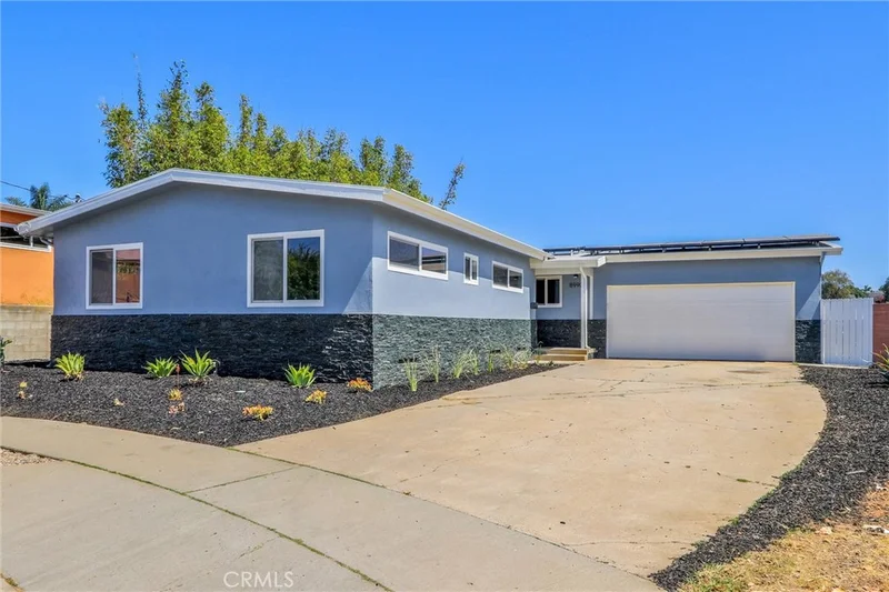 8990 Gowdy Avenue, San Diego, CA 92123