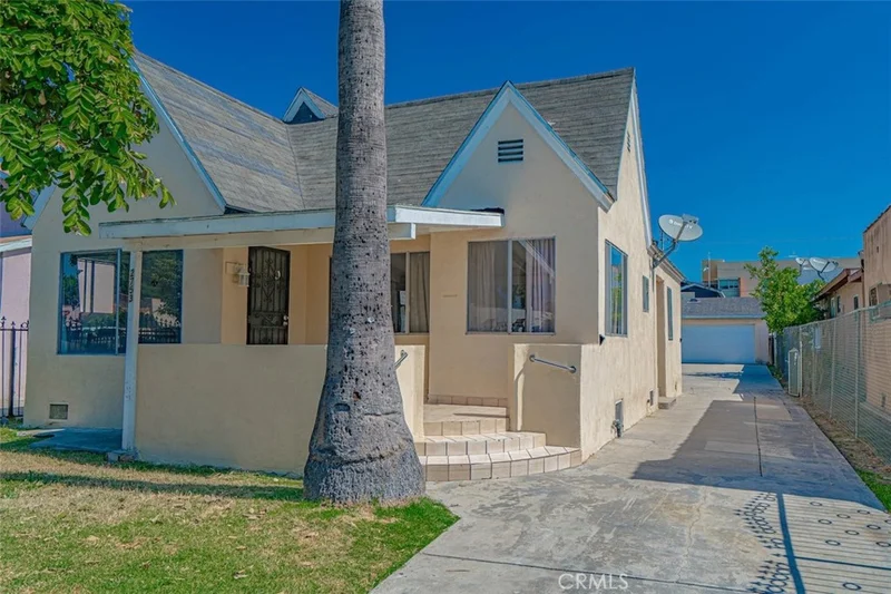 2753 Glenwood Place, South Gate, CA 90280