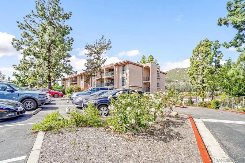 7858 Cowles Mountain Ct D22, San Diego, CA 92119