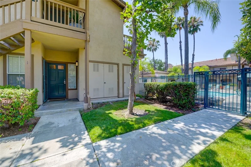1 Ingreso, Rancho Santa Margarita, CA 92688