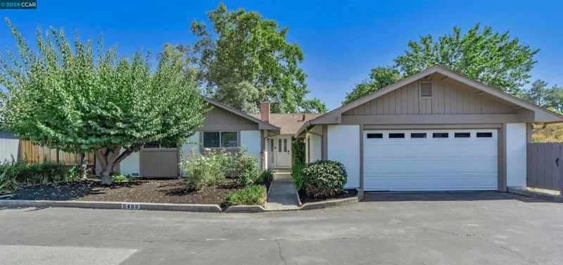 5489 Los Gatos Ct, Concord, CA 94521