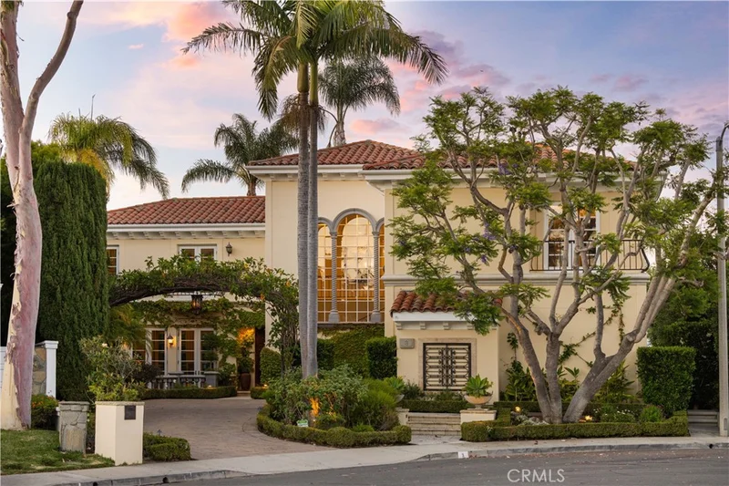 3 Corona, Irvine, CA 92603