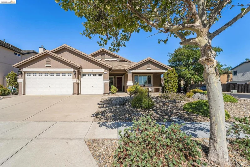 10 Clare Ct, Oakley, CA 94561