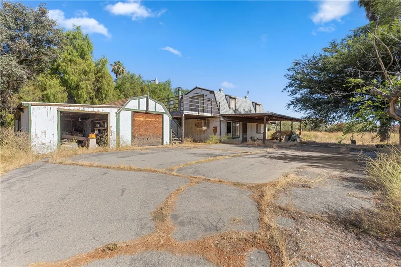 25680 Rolling Hills Drive, Menifee, CA 92584