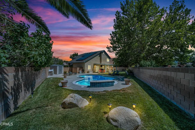 43159 Golden Lane, Lancaster, CA 93536